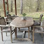 Romantic Forest Retreat With Sauna Feriehus *