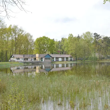 Romantic Forest Retreat With Sauna Vakantiehuis *